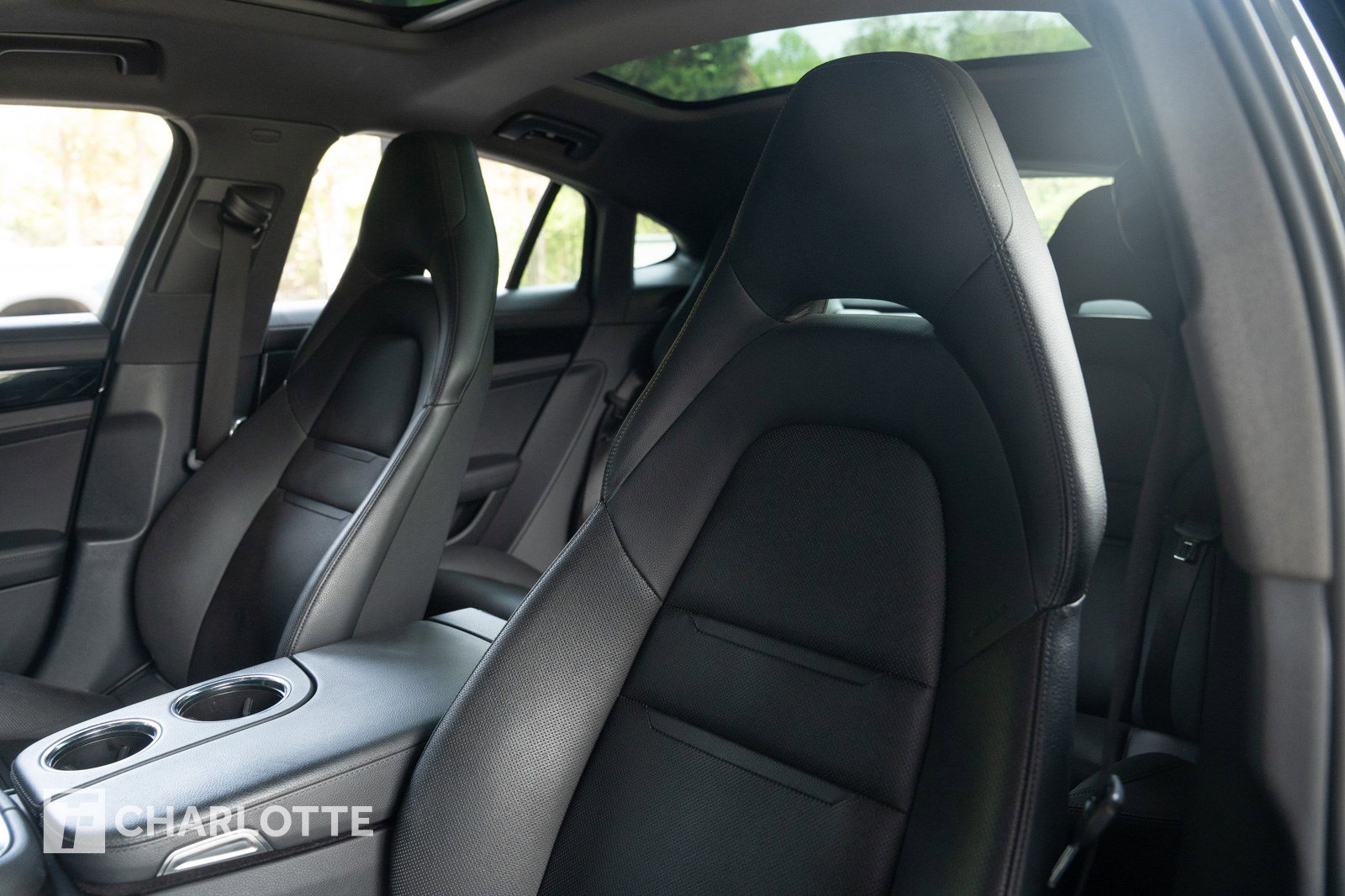 Used 2020 Porsche Panamera 4 image 19