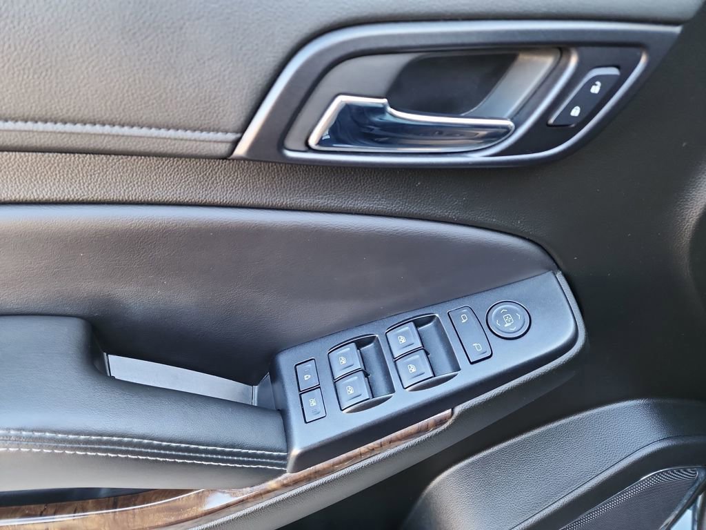 Used 2019 Chevrolet Tahoe LS w/ All-Season Package image 14