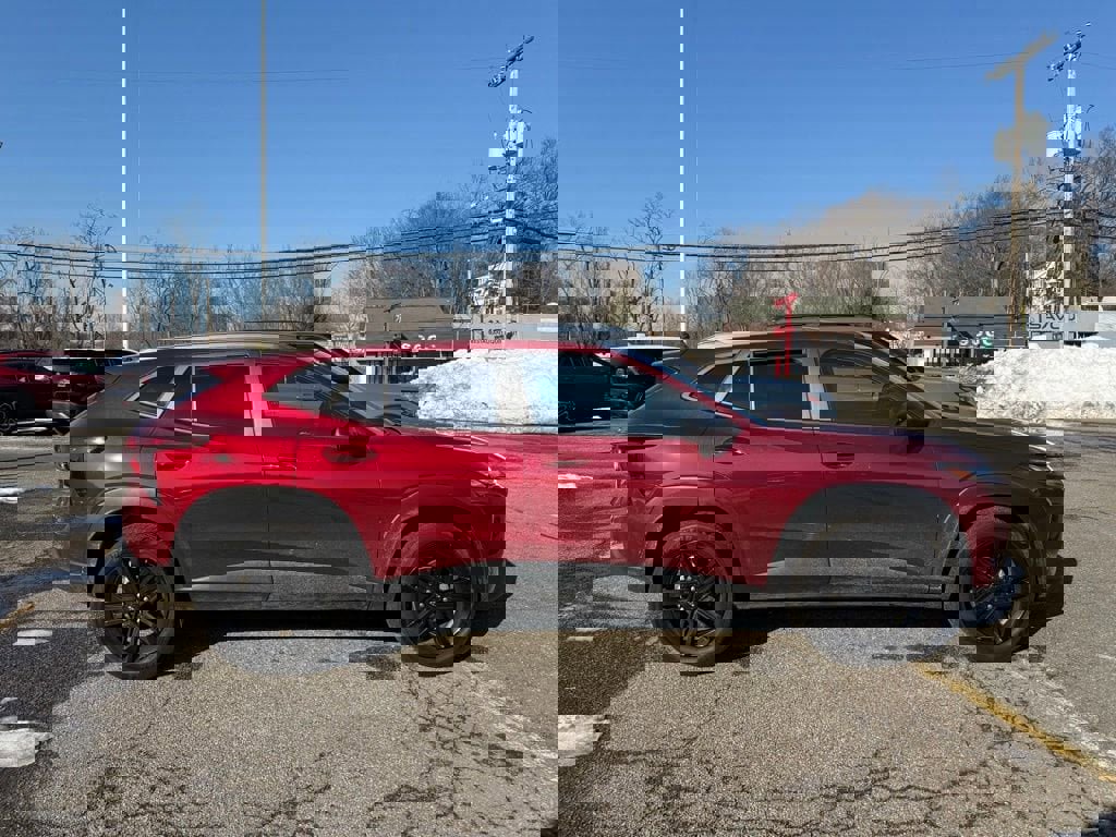 Used 2024 Chevrolet Trax ACTIV w/ Sunroof Package image 12