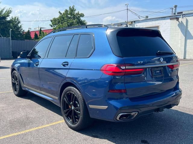Used 2020 BMW X7 M50i w/ Dynamic Handling Package AWD/4WD image 8