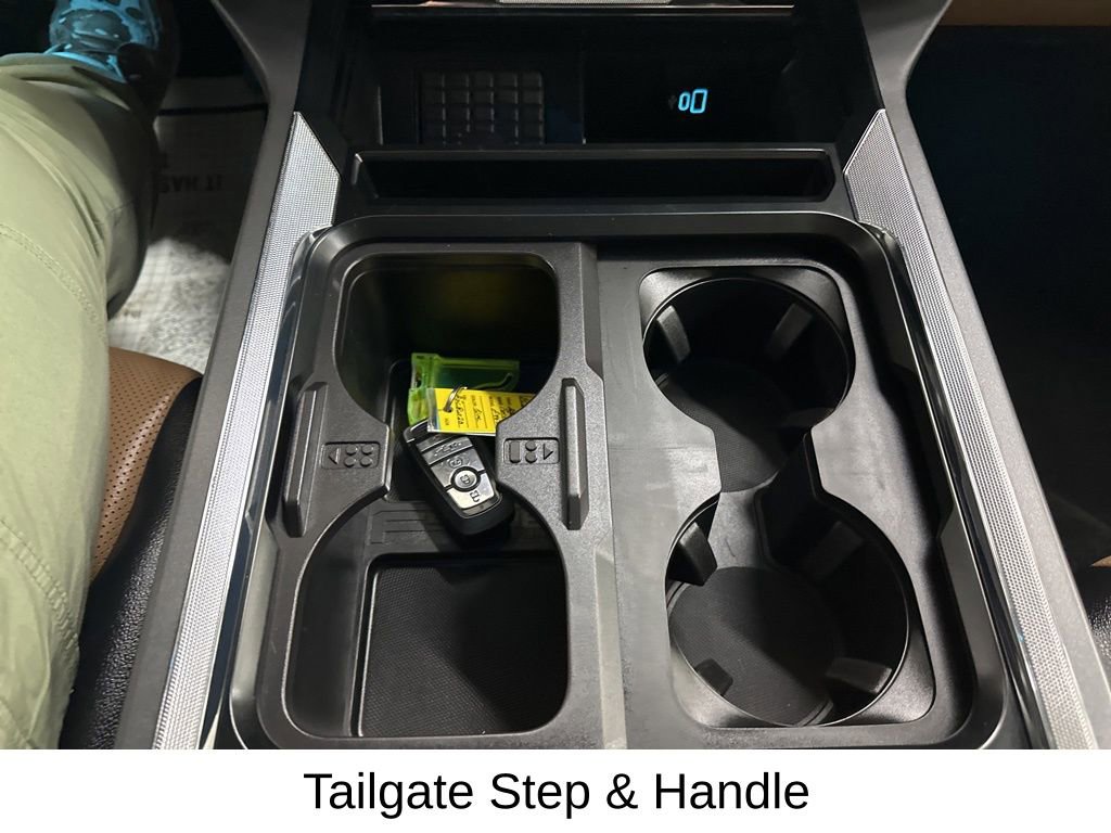Used 2023 Ford F450 Lariat w/ Lariat Ultimate Package image 43