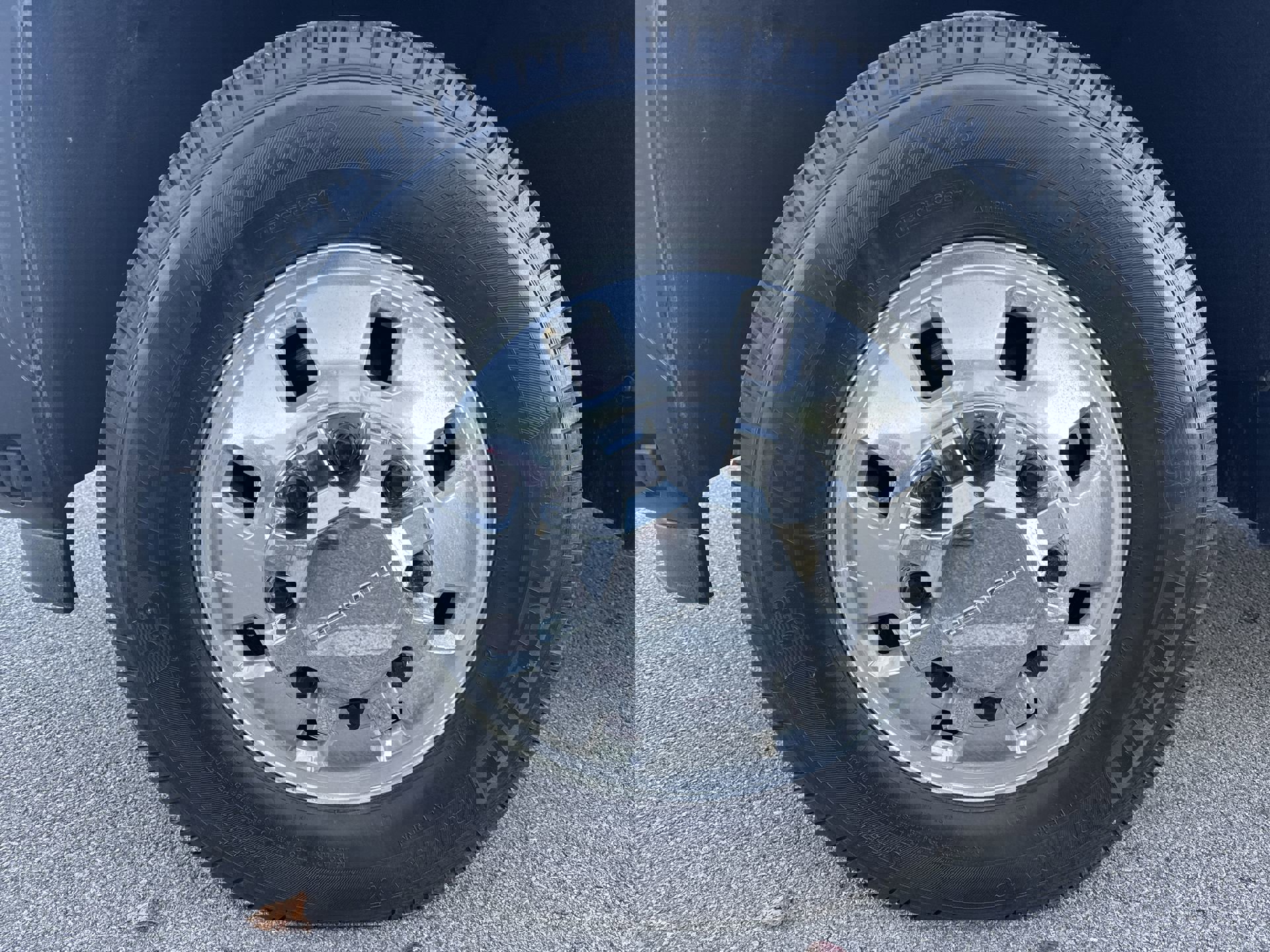 Certified 2024 GMC Sierra 3500 Denali Ultimate image 34