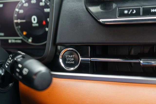 Used 2022 Mitsubishi Outlander SEL image 34