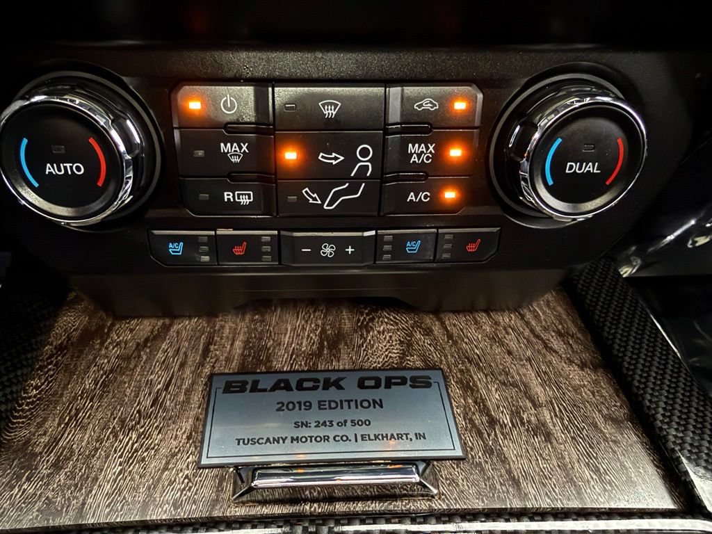Used 2019 Ford F250 Lariat w/ Lariat Ultimate Package AWD/4WD image 40