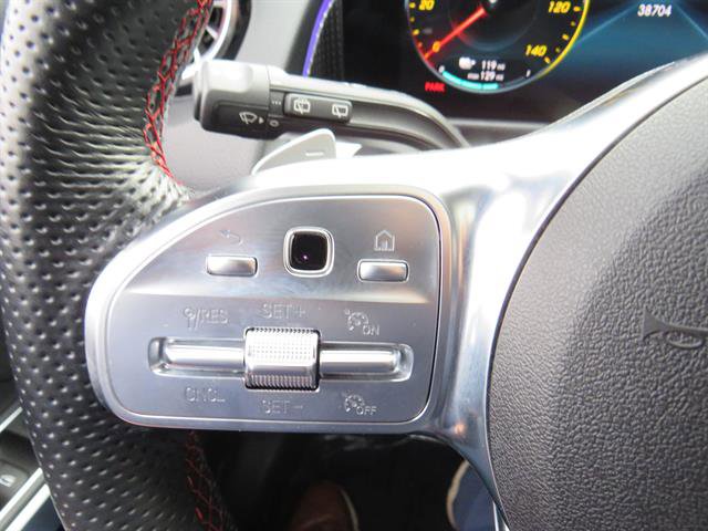 Used 2022 Mercedes-Benz EQB 350 4MATIC image 10