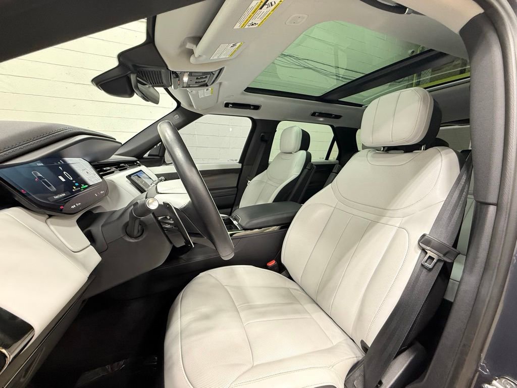 Used 2025 Land Rover Range Rover Sport Dynamic SE AWD/4WD image 28