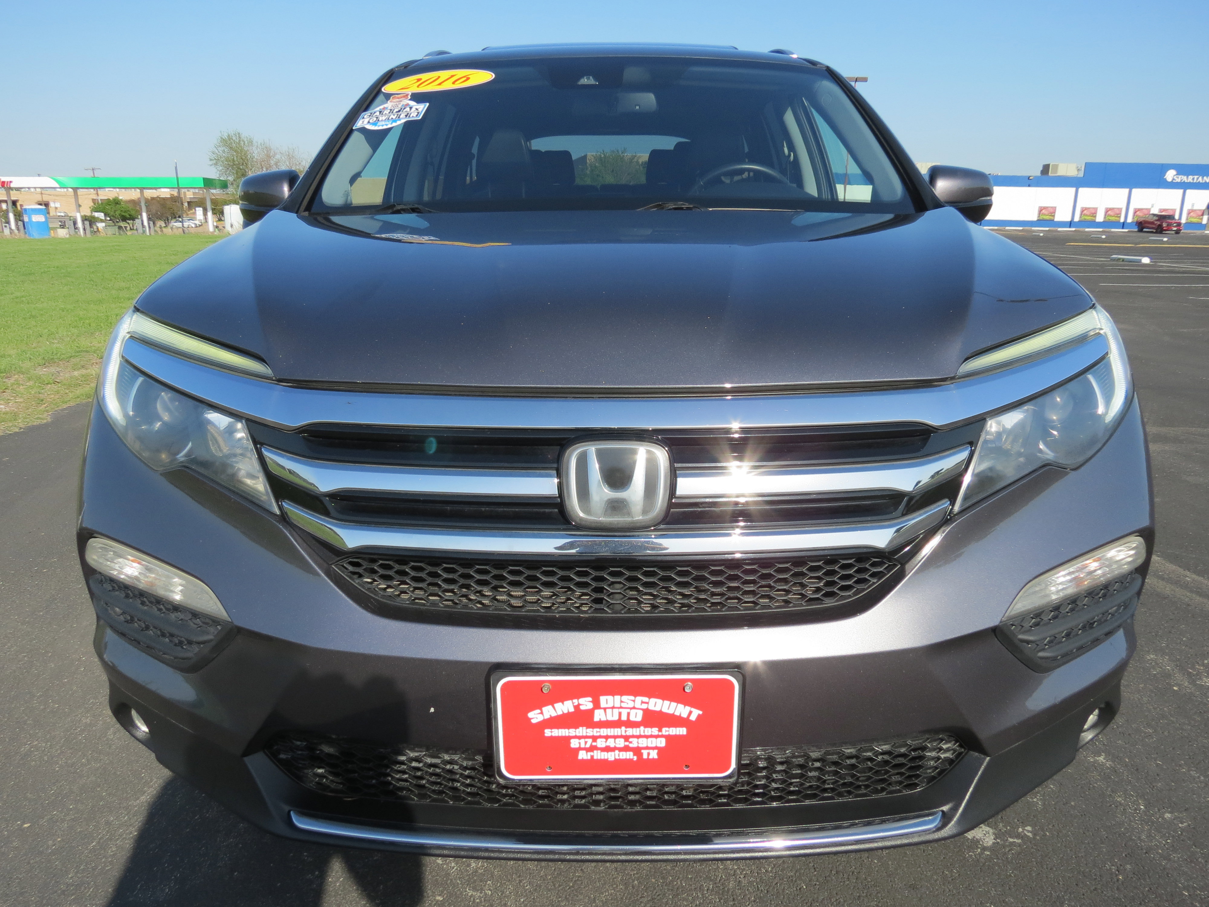 Used 2016 Honda Pilot Touring image 7