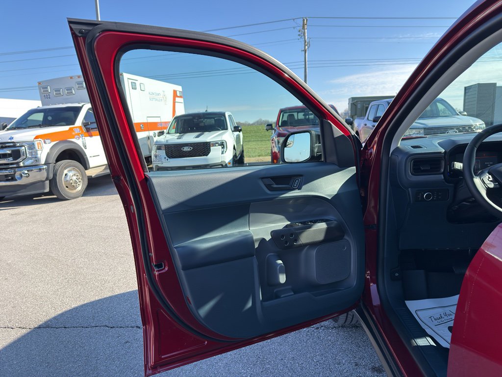 New 2026 Ford Maverick XLT w/ XLT Luxury Package AWD/4WD image 17