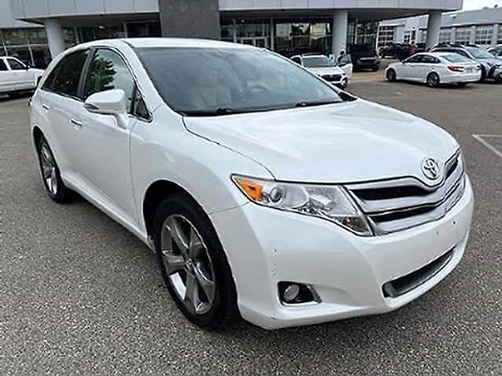 Used 2014 Toyota Venza XLE w/ Tow Prep Package