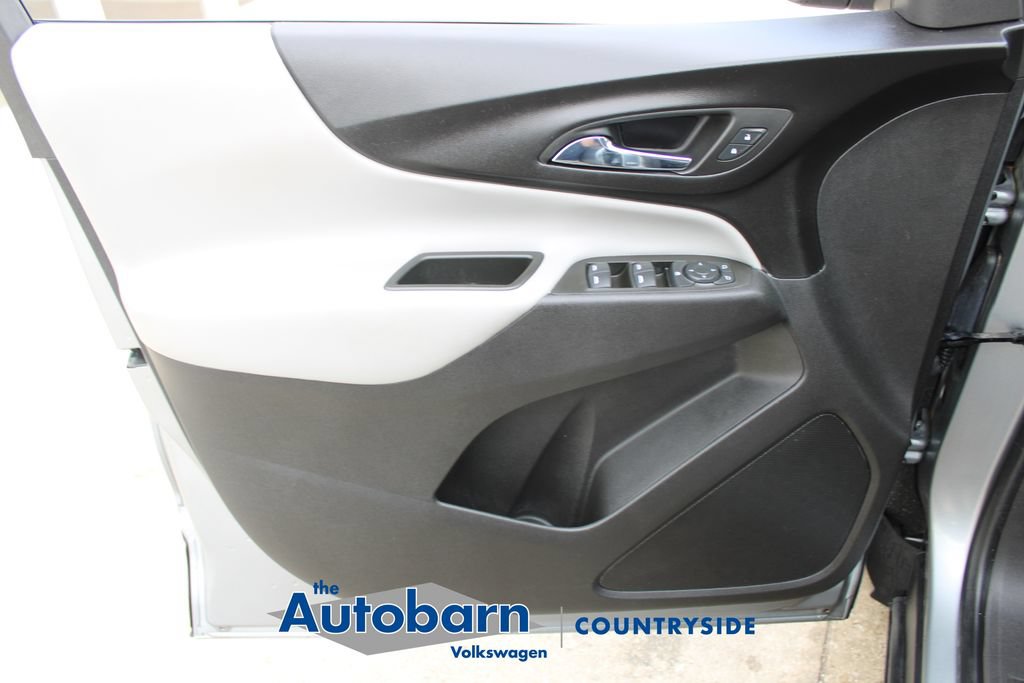 Used 2024 Chevrolet Equinox LS w/ LS Convenience Package FWD image 9