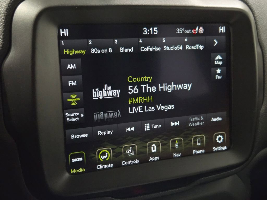 Used 2022 Jeep Renegade Limited image 4