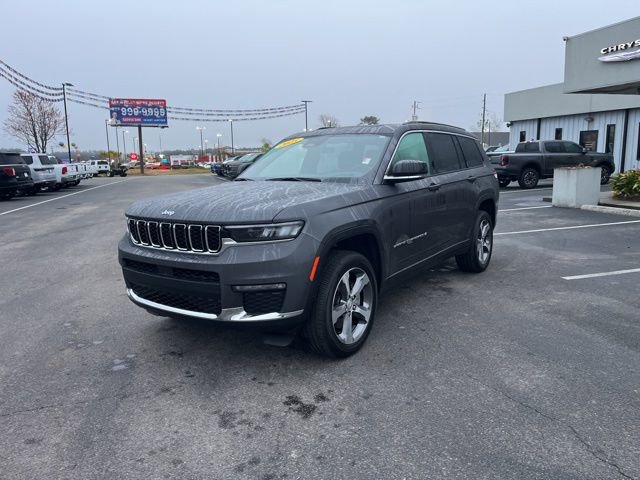 Used 2025 Jeep Grand Cherokee L Limited image 40