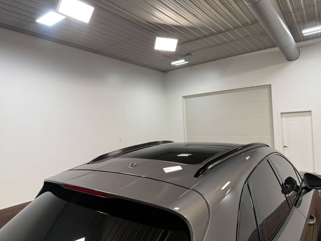 Used 2015 Porsche Macan Turbo AWD/4WD image 44