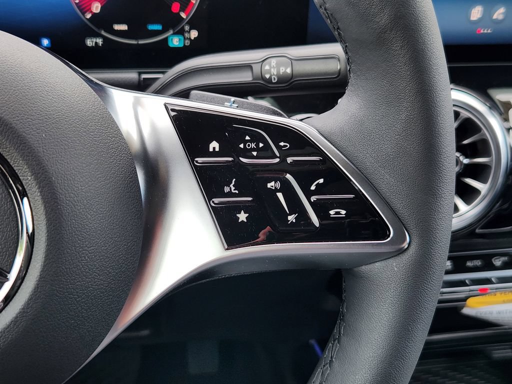 New 2026 Mercedes-Benz GLA 250 4MATIC image 29
