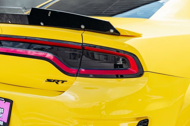 Used 2018 Dodge Charger SRT w/ Technology Group RWD image 49