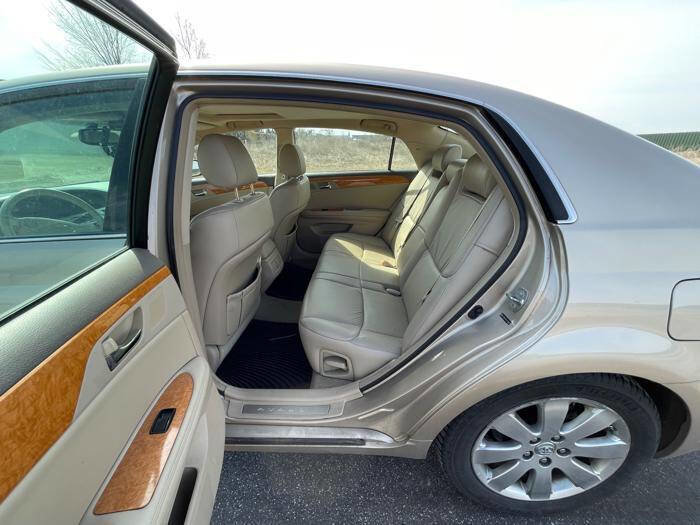 Used 2007 Toyota Avalon Limited image 24