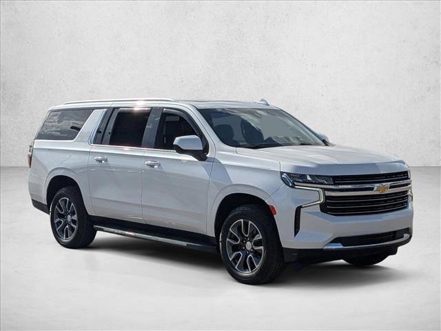 Used 2021 Chevrolet Suburban LT image 3