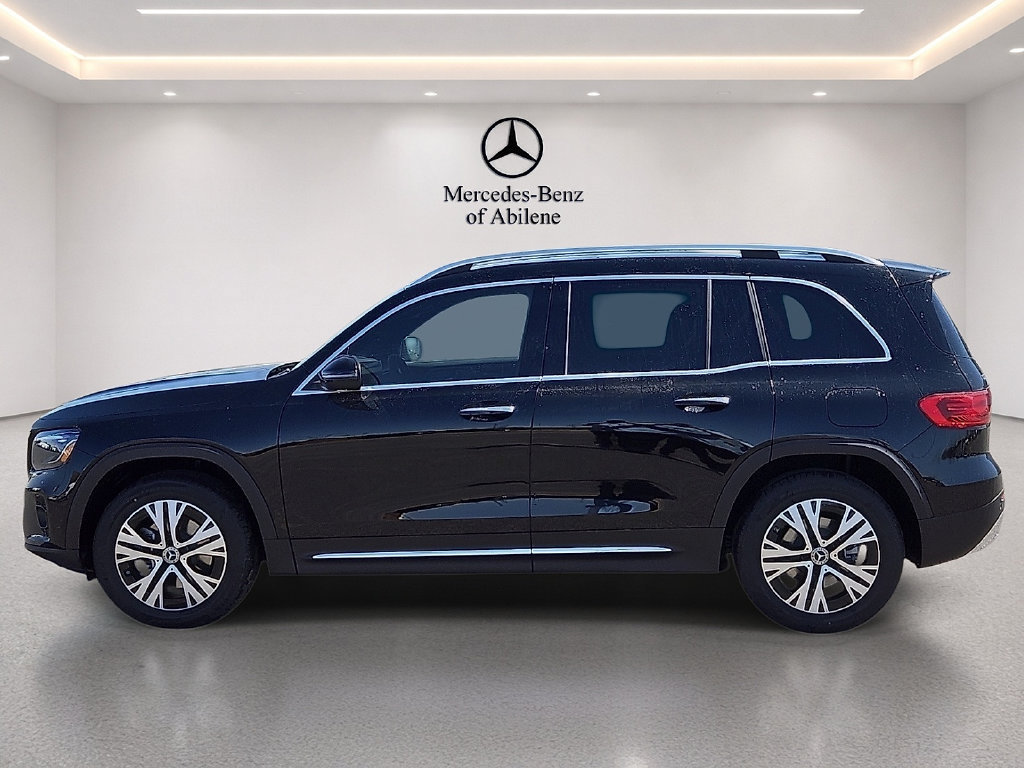 Used 2025 Mercedes-Benz GLB 250 image 3
