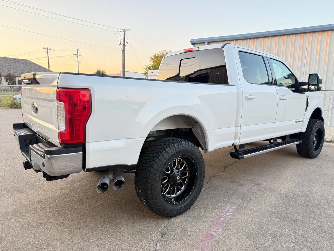 Used 2017 Ford F350 Lariat w/ Lariat Value Package image 6