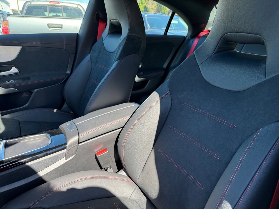 New 2025 Mercedes-Benz CLA 45 AMG 4MATIC image 30