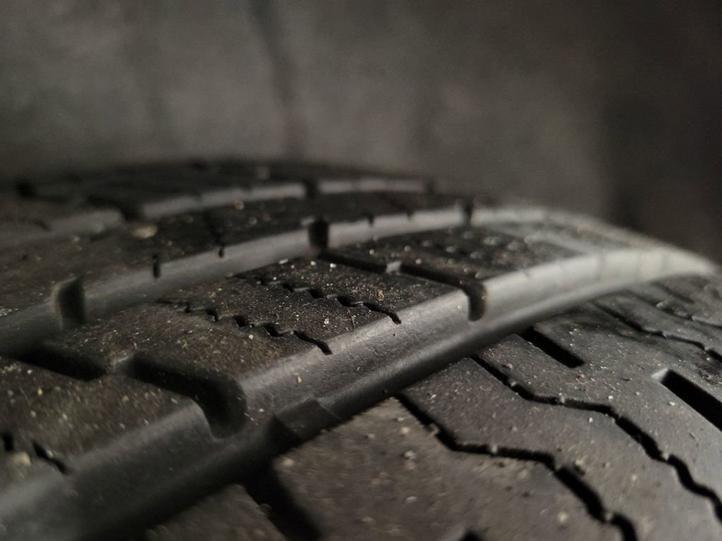 Used 2020 Nissan Rogue SV image 12