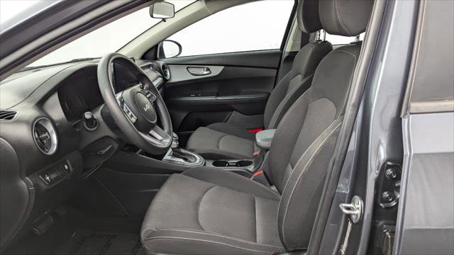 Used 2023 Kia Forte LX image 14