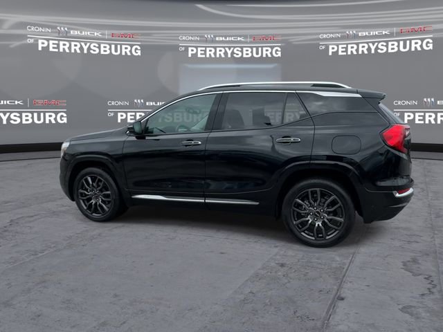 Used 2023 GMC Terrain Denali w/ Black Diamond Edition AWD/4WD image 5