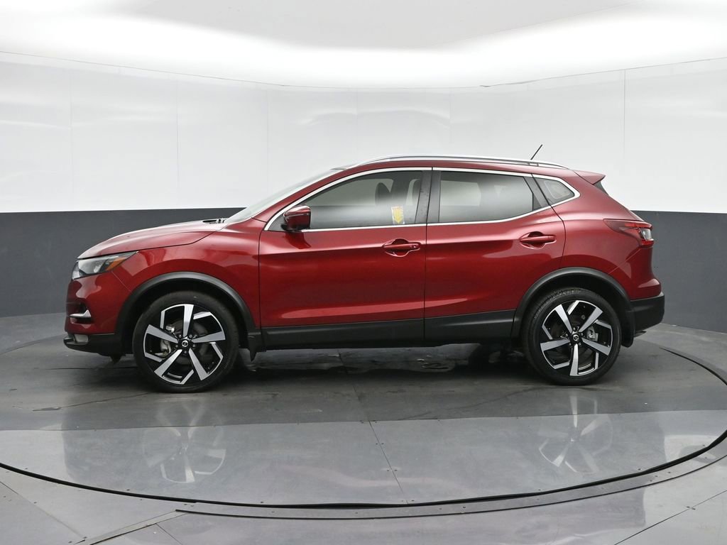 Used 2022 Nissan Rogue Sport SL w/ Premium Package image 4