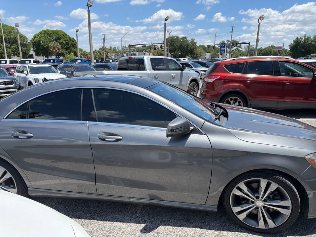 Used 2016 Mercedes-Benz CLA 250 4MATIC image 4