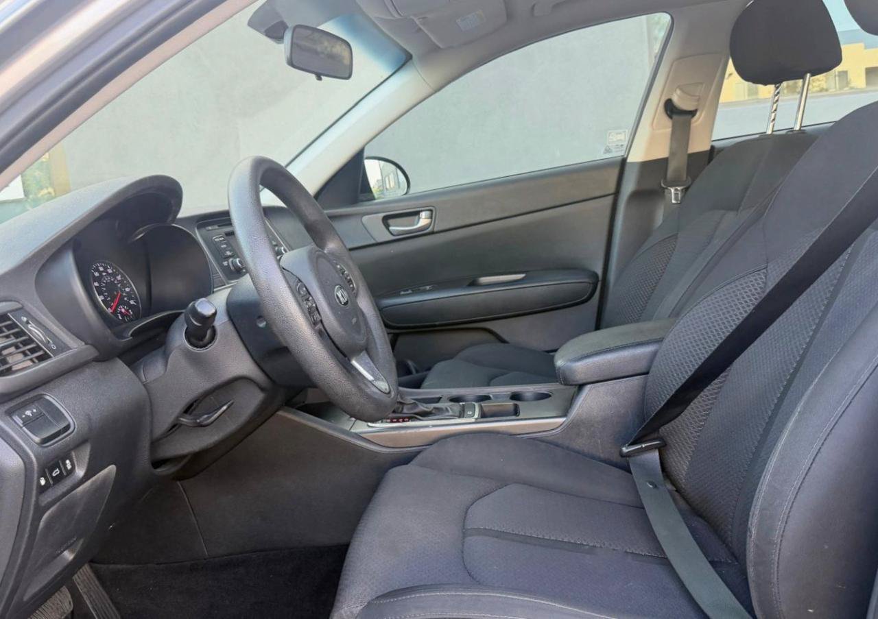 Used 2016 Kia Optima LX FWD image 15