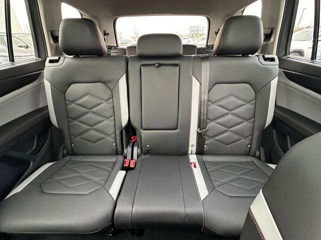 New 2026 Volkswagen Atlas Peak Edition AWD/4WD image 27