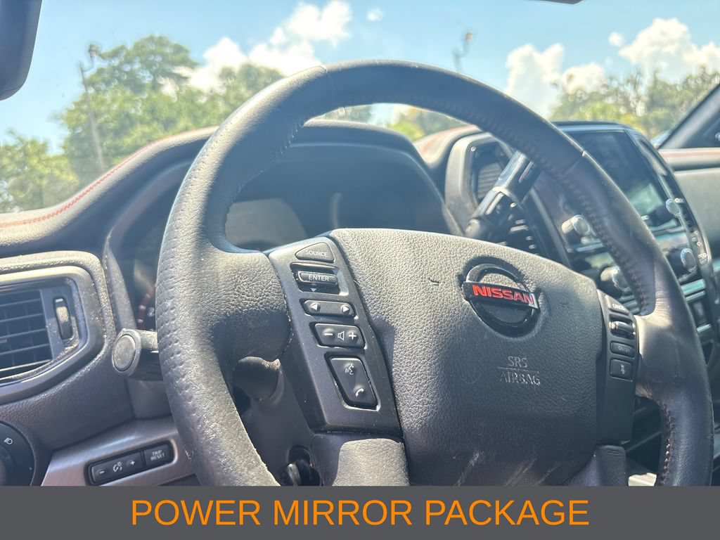 Used 2022 Nissan Titan PRO-4X w/ Pro-4x Convenience Package AWD/4WD image 9