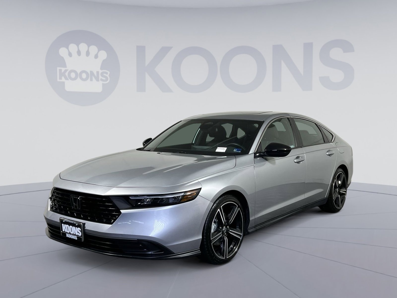 Used 2024 Honda Accord Sport image 1