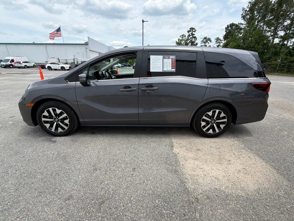 Used 2025 Honda Odyssey EX-L image 5
