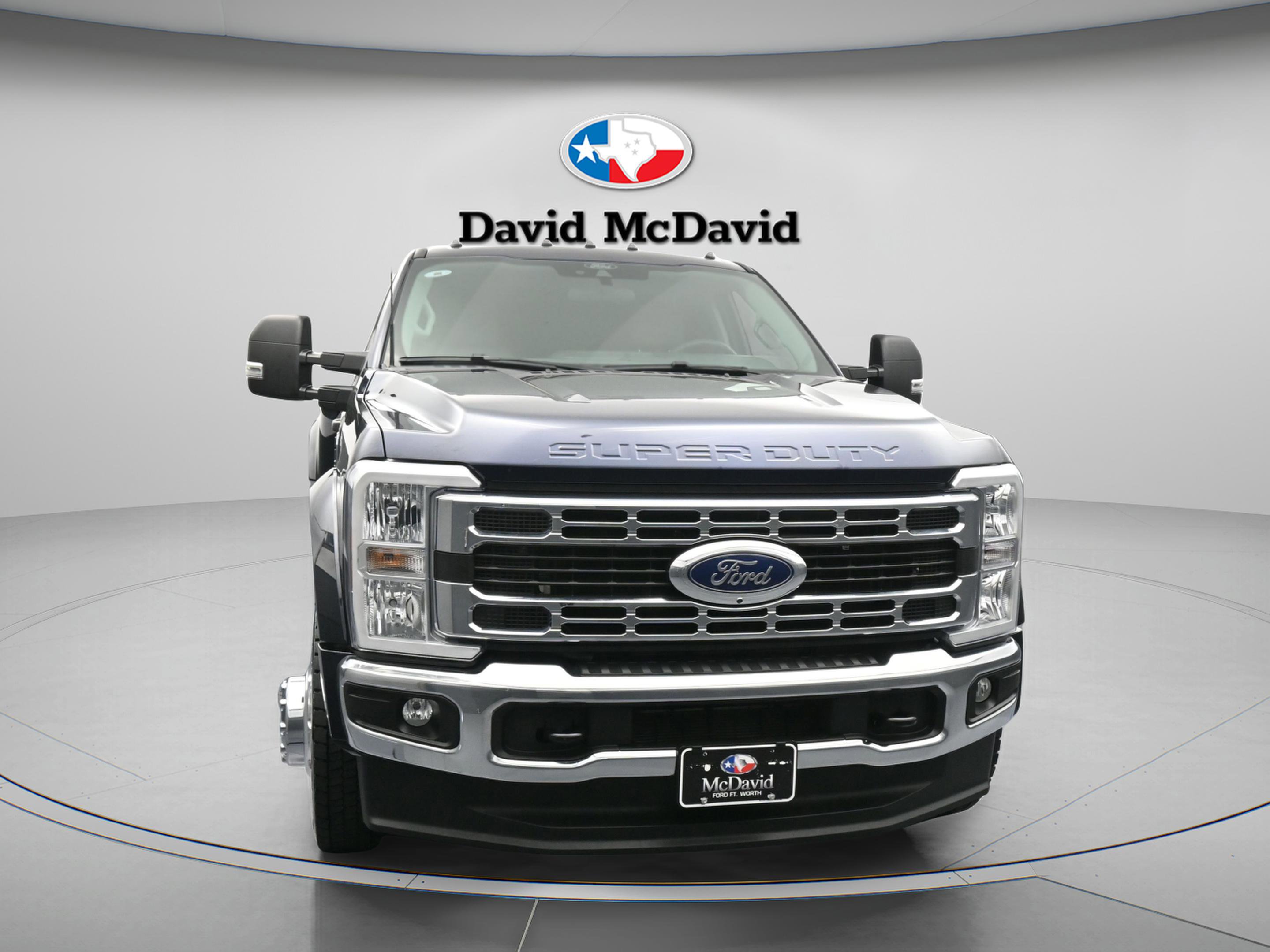 Used 2025 Ford F450 XLT w/ 360-Degree Camera Package image 2