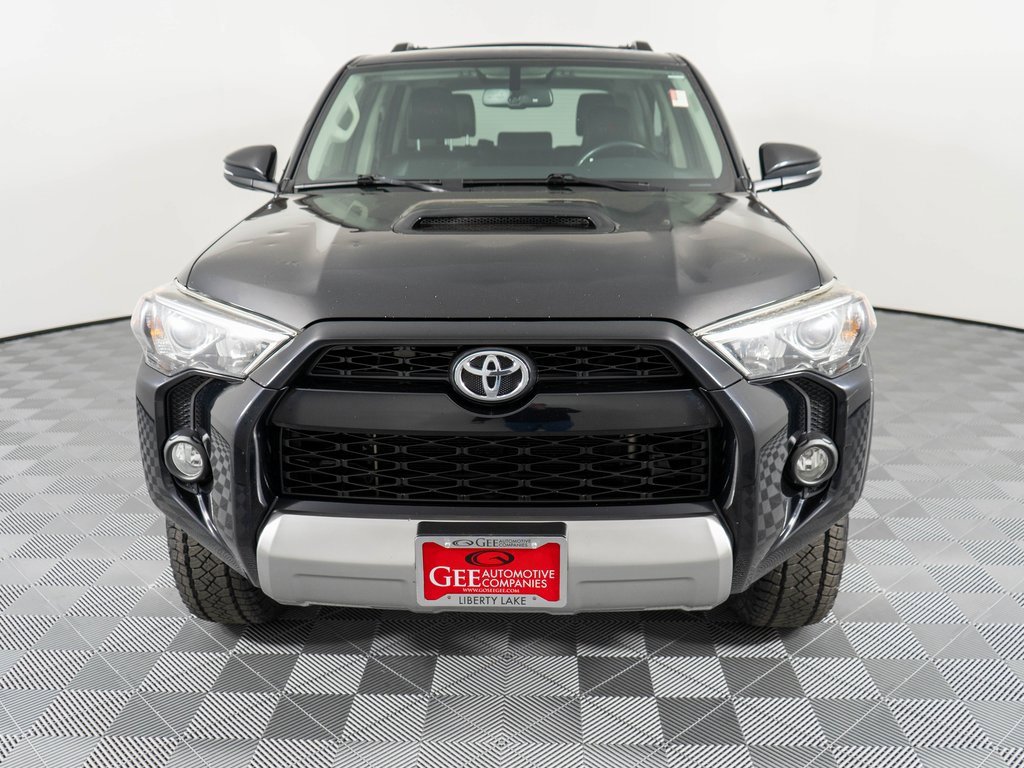 Used 2018 Toyota 4Runner TRD Off-Road Premium image 2