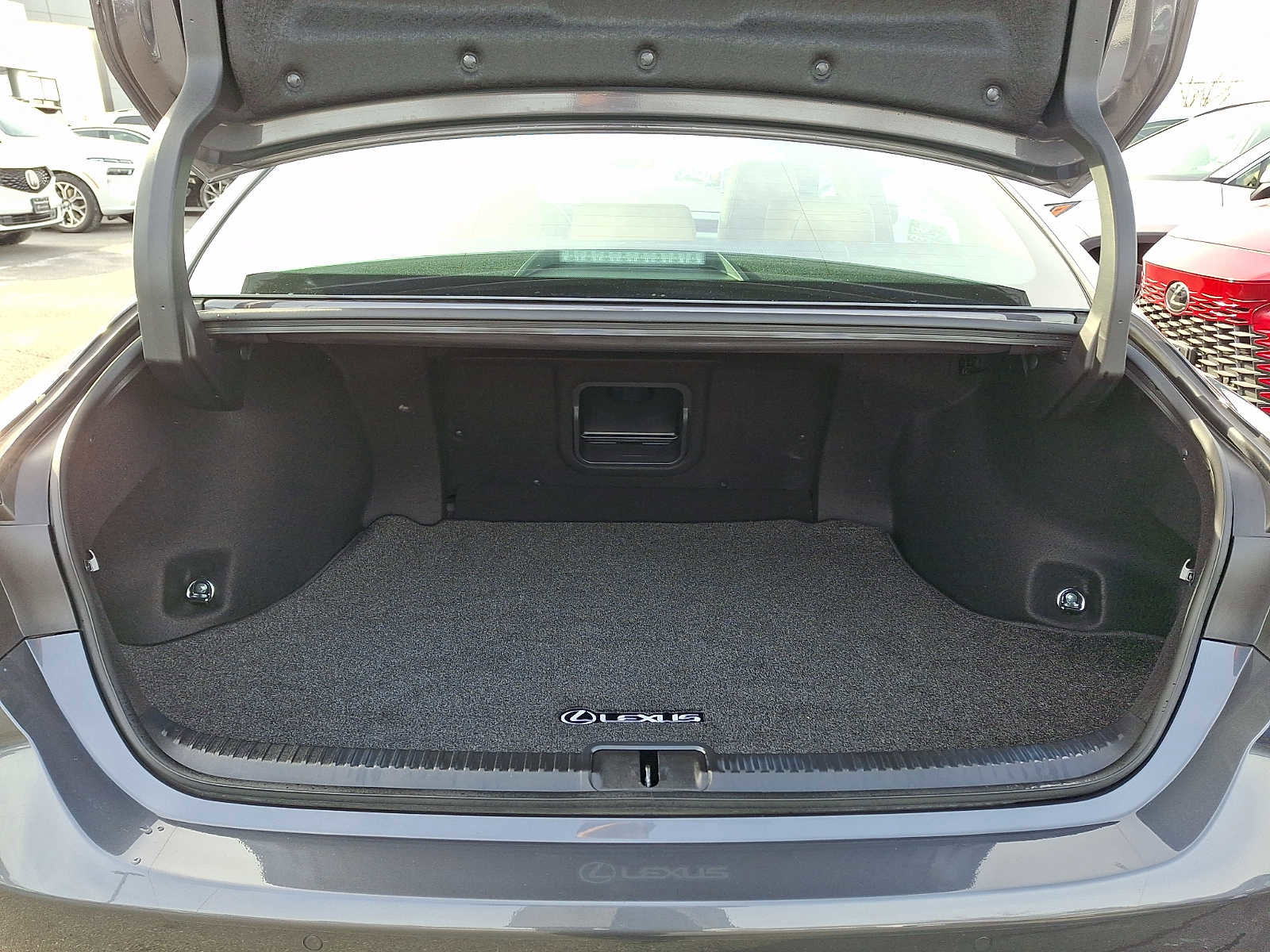 Used 2024 Lexus ES 250 w/ Premium Package image 26