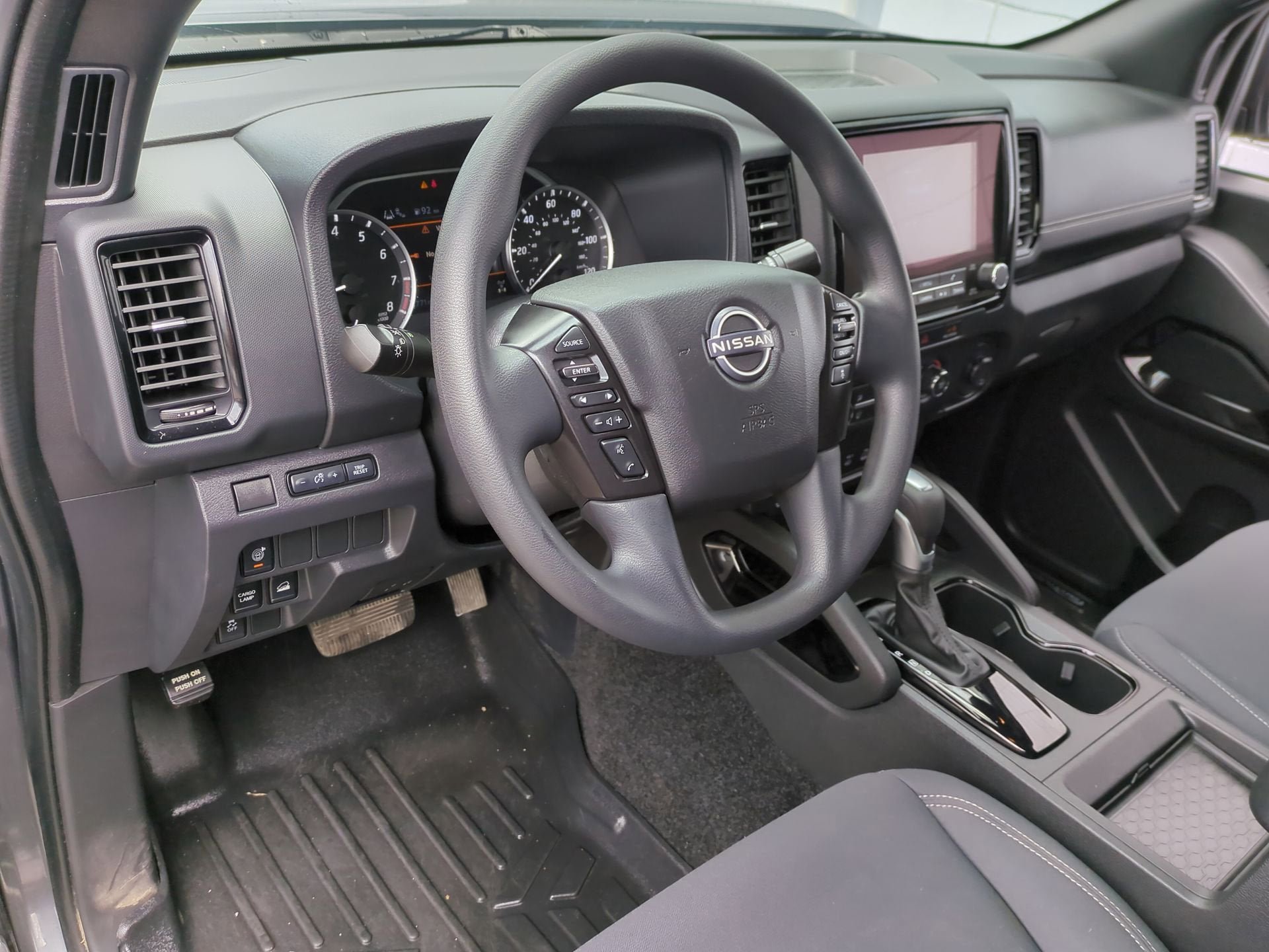 Used 2023 Nissan Frontier SV w/ Midnight Edition Package AWD/4WD image 10