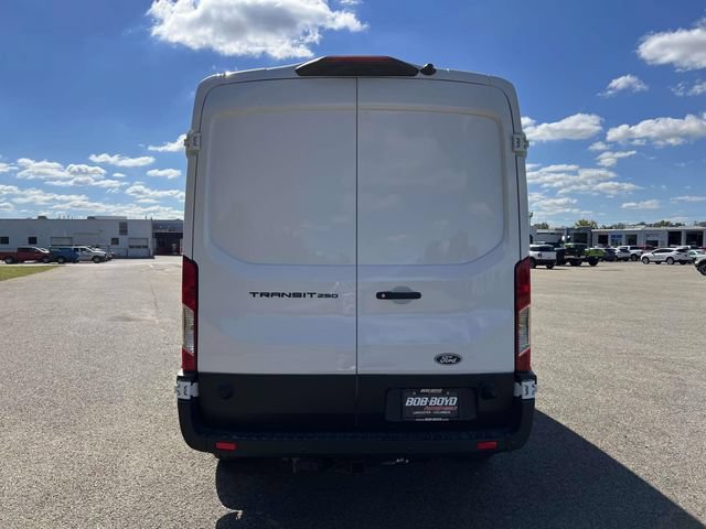 New 2026 Ford Transit 250 148 Medium Roof w/ Load Area Protection Package RWD image 6