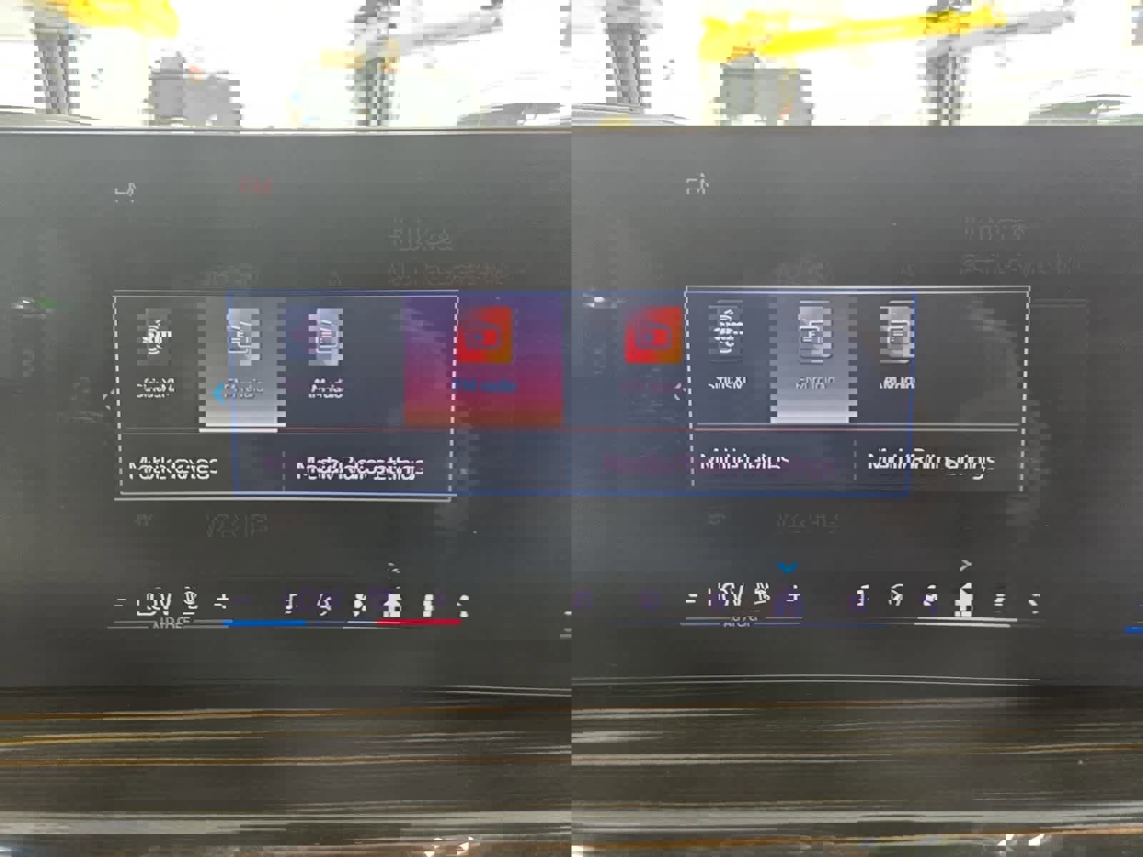 Used 2025 BMW X7 xDrive40i image 50