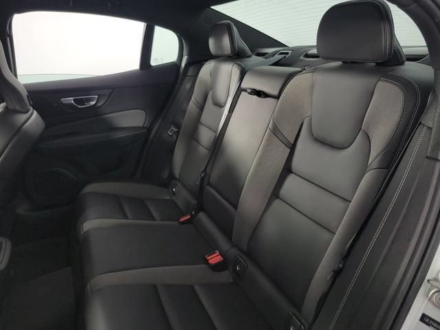 Used 2024 Volvo S60 B5 Plus w/ Climate Package AWD/4WD image 17