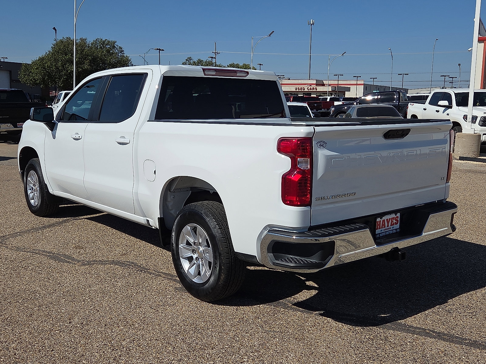 Used 2025 Chevrolet Silverado 1500 LT image 3