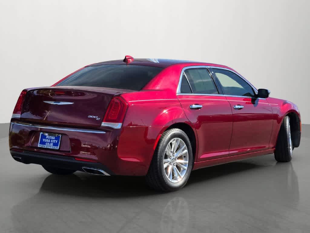 Used 2017 Chrysler 300 C w/ Safetytec Plus Group RWD image 6