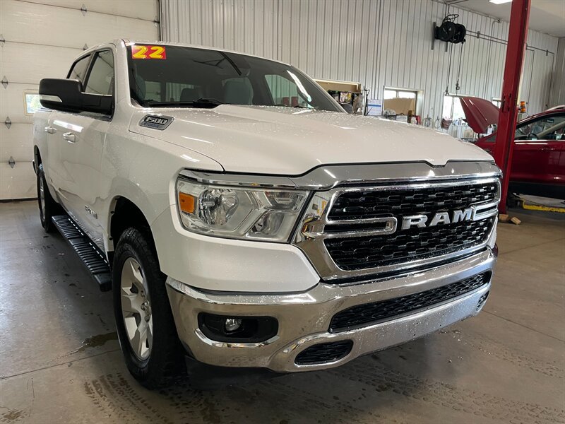 Used 2022 RAM 1500 Big Horn AWD/4WD image 4