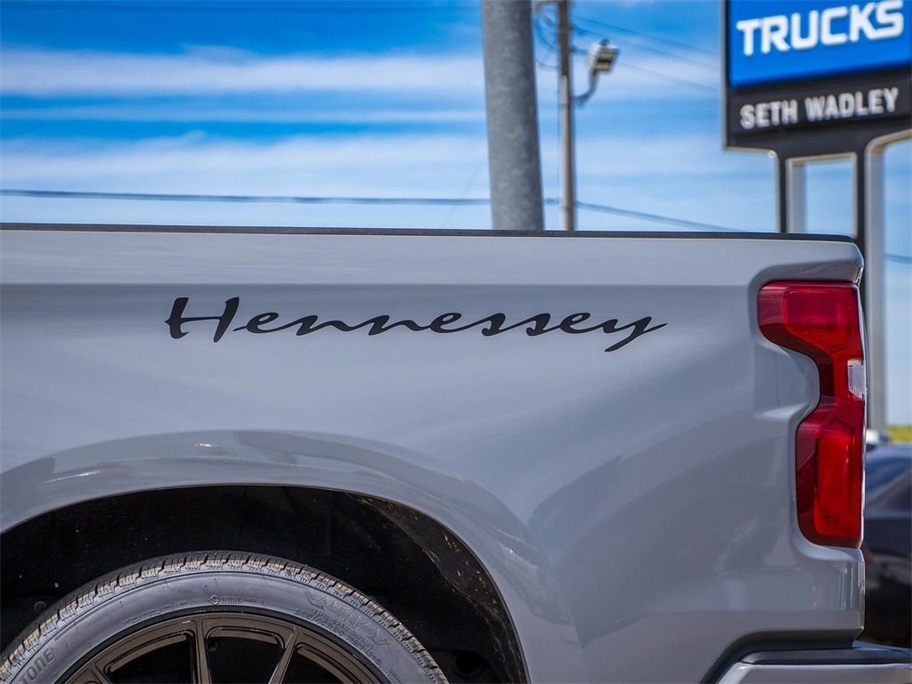 New 2025 Chevrolet Silverado 1500 RST w/ Convenience Package II AWD/4WD image 9