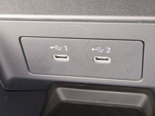 New 2026 Nissan Armada SL w/ Captain's Chari Seat Package image 25