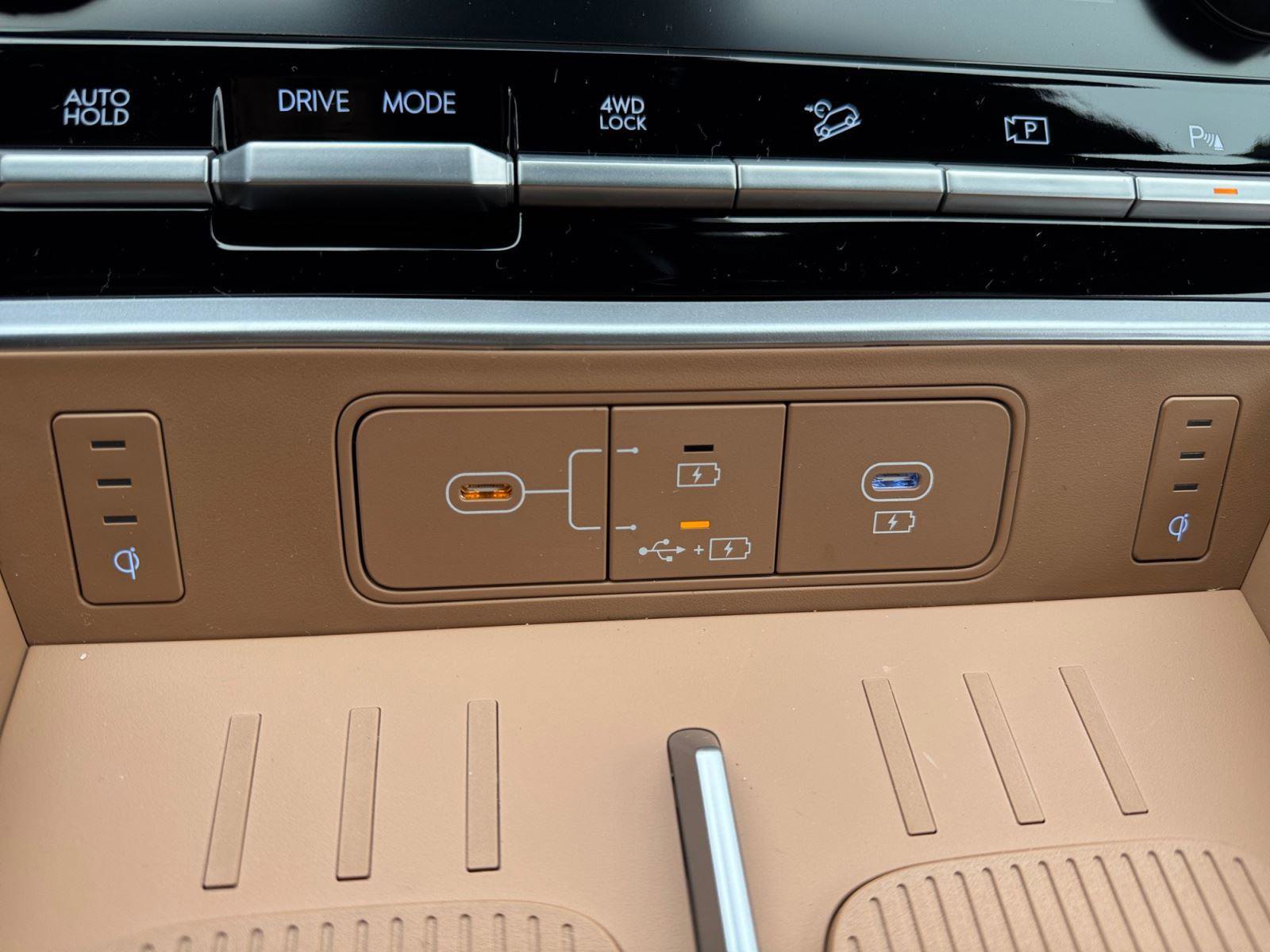 New 2026 Hyundai Santa Fe Calligraphy image 24