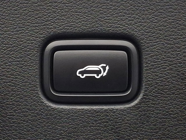 Used 2023 Kia Sportage SX Prestige image 32