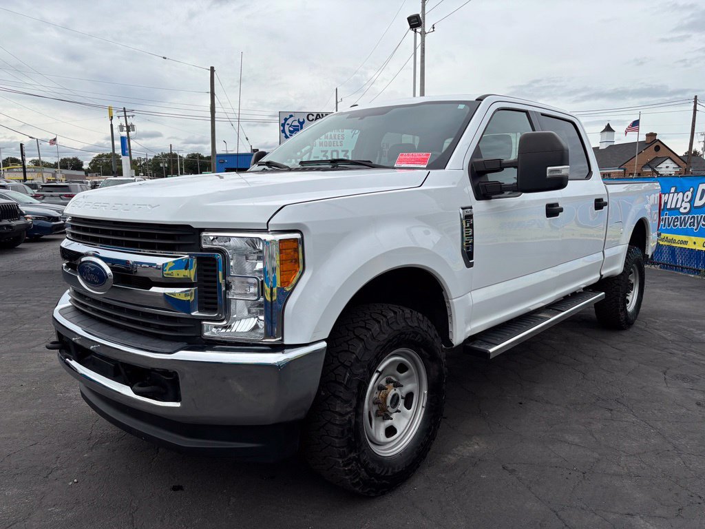 Used 2018 Ford F350 XLT w/ FX4 4x4 Off Road Package image 7