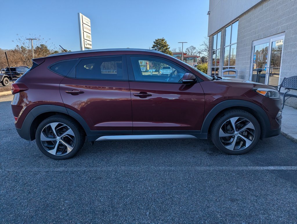 Used 2017 Hyundai Tucson Sport image 9